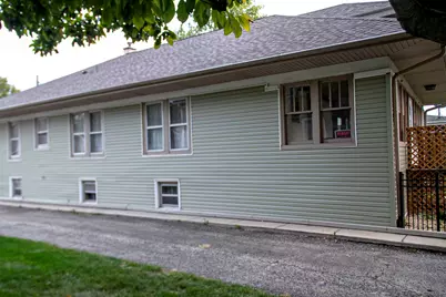 510 N Raynor Avenue, Joliet, IL 60435 - Photo 2