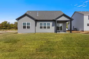 19 Meadow Dr, Monticello, IL 61856 - Photo 38