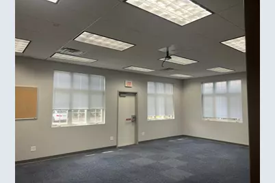 446 N Il Route 31, Crystal Lake, IL 60012 - Photo 10