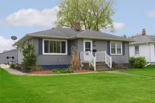 1307 W Washington St, Ottawa, IL 61350 - Photo 1