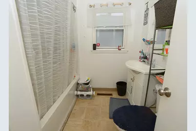 1307 W Washington Street, Ottawa, IL 61350 - Photo 10