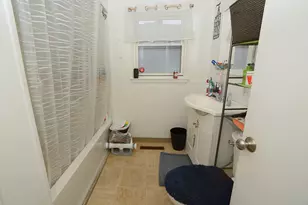 1307 W Washington St, Ottawa, IL 61350 - Photo 10