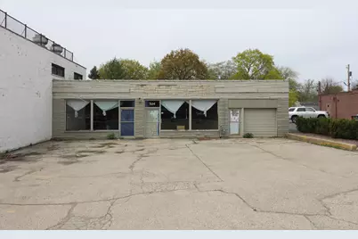 324 N Lake Street, Mundelein, IL 60060 - Photo 1