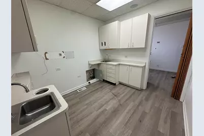 7156 W Higgins Avenue, Chicago, IL 60656 - Photo 6