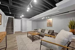 3806 S Indiana Ave, Chicago, IL 60653 - Photo 32