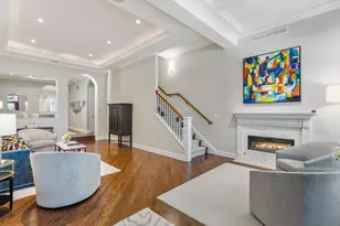 1816 N Hudson Ave, Chicago, IL 60614 - Photo 12