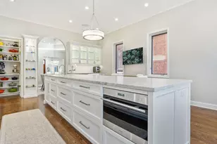 1816 N Hudson Ave, Chicago, IL 60614 - Photo 4