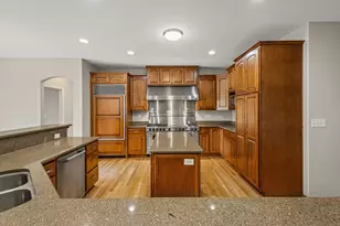 19418 Boulder Ridge Dr, Mokena, IL 60448 - Photo 8