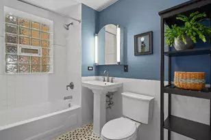 1309 W Foster Ave, Chicago, IL 60640 - Photo 12