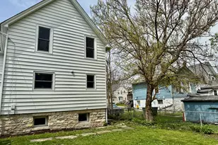 310 Pine St, Joliet, IL 60435 - Photo 42