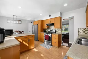 940 Washington Blvd, Hoffman Estates, IL 60169 - Photo 8