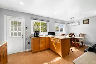 940 Washington Blvd, Hoffman Estates, IL 60169 - Photo 6