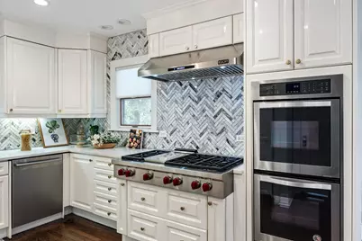 527 Warwick Road, Kenilworth, IL 60043 - Photo 18