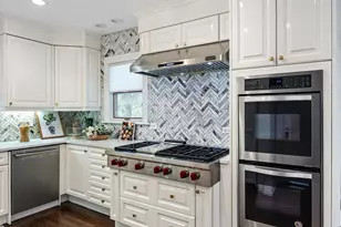 527 Warwick Rd, Kenilworth, IL 60043 - Photo 18