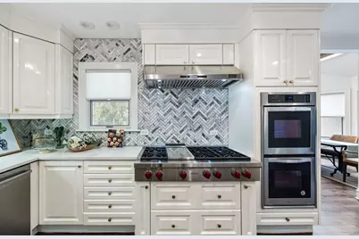 527 Warwick Road, Kenilworth, IL 60043 - Photo 20