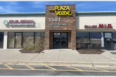 1525 W Dundee Road, Buffalo Grove, IL 60089 - Photo 2