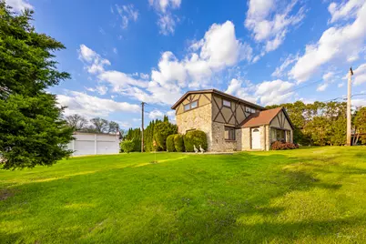 4703 Garfield Avenue, Lisle, IL 60532 - Photo 6