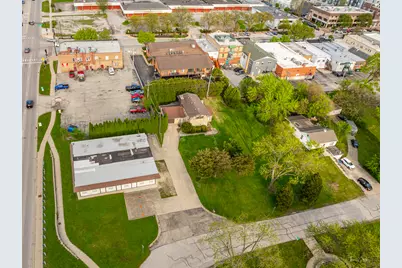 4703 Garfield Avenue, Lisle, IL 60532 - Photo 14