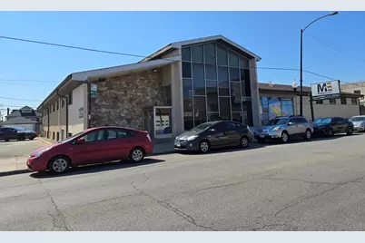 6420 N California Avenue, Chicago, IL 60645 - Photo 2