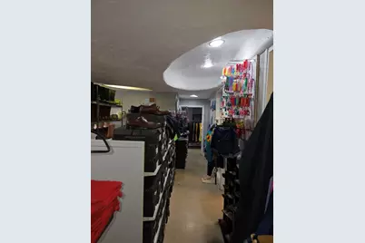 2820 W Peterson Avenue, Chicago, IL 60659 - Photo 4