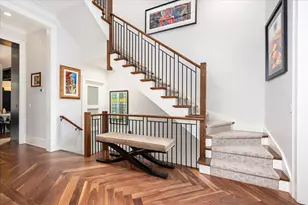 3735 N Greenview Ave, Chicago, IL 60613 - Photo 10