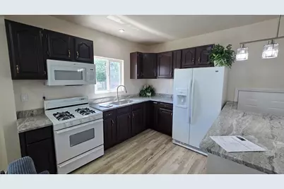 301 N West Avenue, Kankakee, IL 60901 - Photo 8