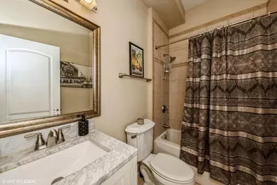 2051 W Belmont Avenue #1, Chicago, IL 60618 - Photo 22