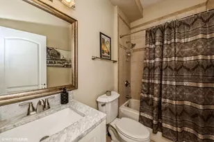 2051 W Belmont Ave, Chicago, IL 60618 - Photo 22