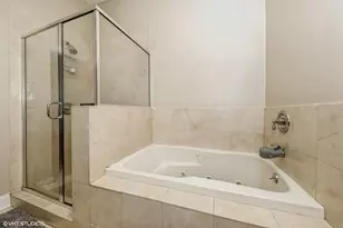 2051 W Belmont Ave, Chicago, IL 60618 - Photo 18