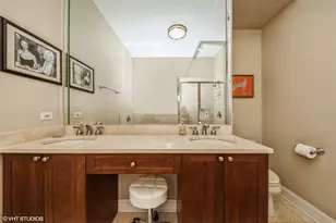 2051 W Belmont Ave, Chicago, IL 60618 - Photo 16