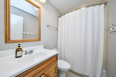 7604 Eleanor Place, Willowbrook, IL 60527 - Photo 14