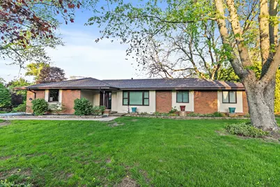 847 Hemlock Drive, Sleepy Hollow, IL 60118 - Photo 1