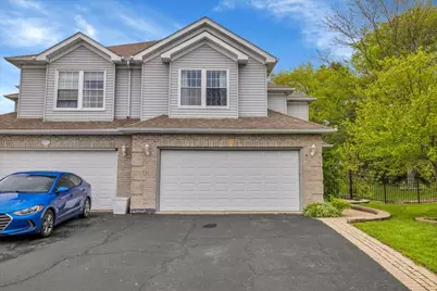 911 Fawn Ridge Court #B, Yorkville, IL 60560 - Photo 1