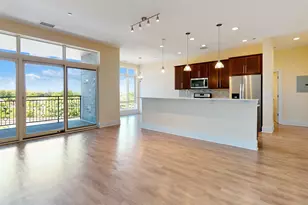 4758 N Laramie Ave, Chicago, IL 60630 - Photo 6