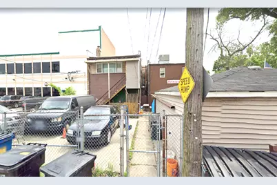 3702 N Kedzie Avenue, Chicago, IL 60618 - Photo 2