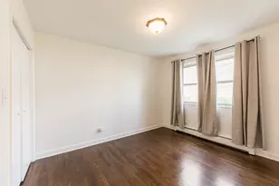 1709 W Estes Ave, Chicago, IL 60626 - Photo 10