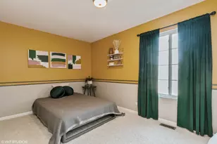 3340 Cameron Dr, Elgin, IL 60124 - Photo 8