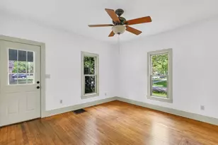 413 E Lincoln St, Monticello, IL 61856 - Photo 8