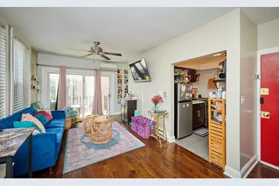 213 W Wisconsin Street, Chicago, IL 60614 - Photo 12