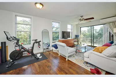 213 W Wisconsin Street, Chicago, IL 60614 - Photo 18