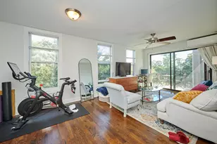 213 W Wisconsin St, Chicago, IL 60614 - Photo 18