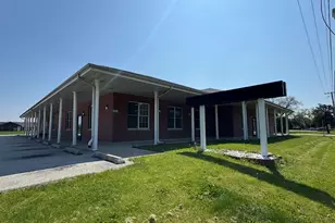 2525 E Division St, Diamond, IL 60416 - Photo 1