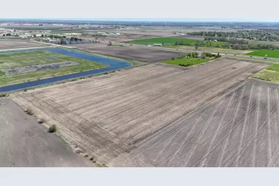 00 1500 North Avenue, Peru, IL 61354 - Photo 6