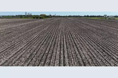 00 1500 North Avenue, Peru, IL 61354 - Photo 16