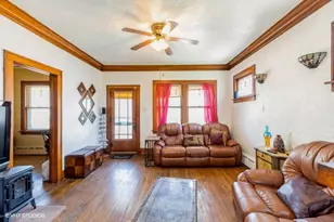 14910 S Wood St, Harvey, IL 60426 - Photo 2