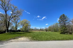 347 Elm Rd, West Chicago, IL 60185 - Photo 1