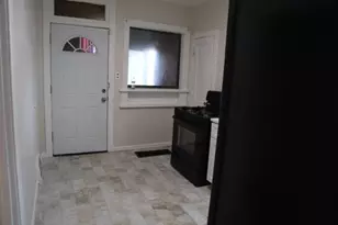 10159 S Wentworth Ave, Chicago, IL 60628 - Photo 8