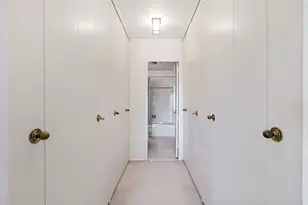 3150 N Lake Shore Dr, Chicago, IL 60657 - Photo 16