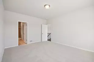 341 N Aspen Dr, Cortland, IL 60112 - Photo 28