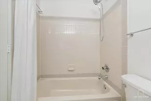 480 N McClurg Ct, Chicago, IL 60611 - Photo 28